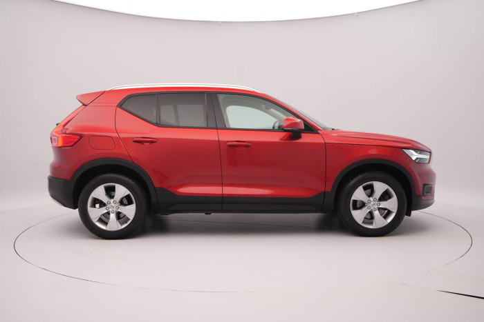 Volvo XC40 T4 MOMENTUM PRO AUT CZ 2.0 Momentum