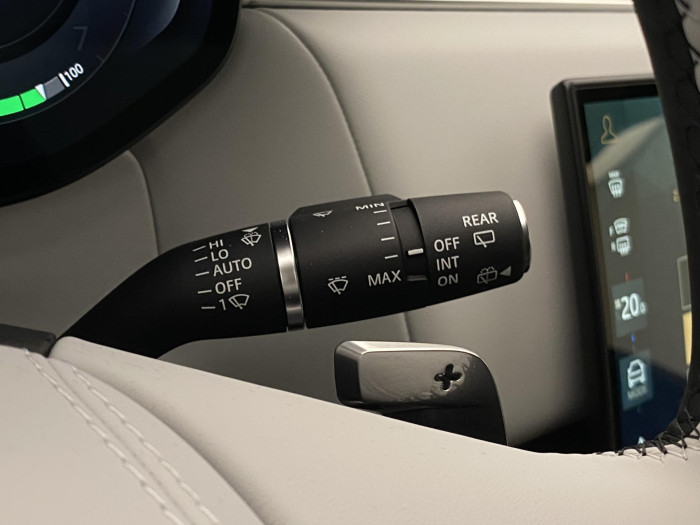 Land Rover Range Rover Sport P460e DYNAMIC SE REZERVACE 3.0 Dynamic SE