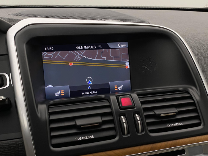 Volvo XC60 T6 AWD INSCRIPTION AUT CZ