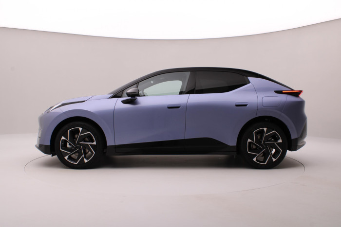 Lynk & Co 02 MORE předváděcí vůz