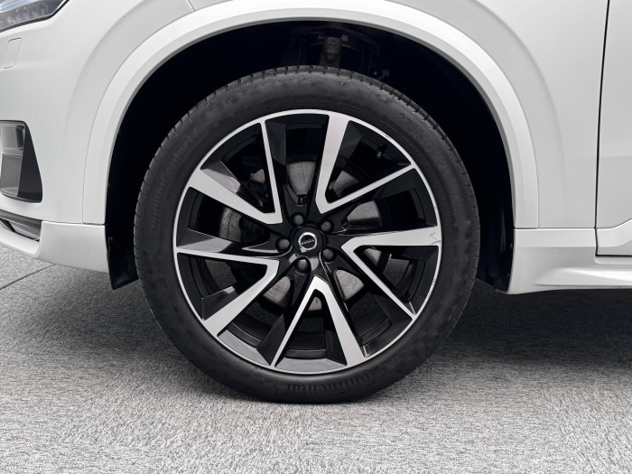 Volvo XC90 B6 AWD PLUS DARK CZ 1.maj