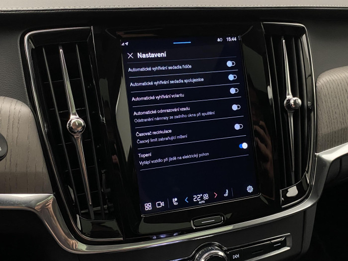 Volvo V90 T8 AWD Plug-in BRIGHT ULTRA