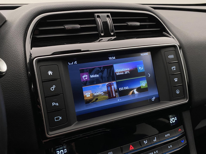 Jaguar F-Pace 35t AWD AUT REZERVACE