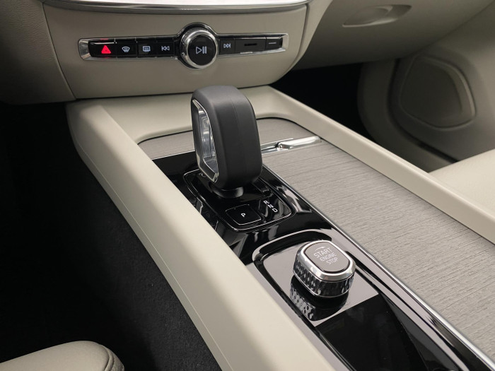 Volvo S60 B5 AWD DARK PLUS AUT CZ