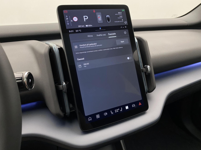 Volvo EX30 PURE ELECTRIC TWIN AWD ULTRA