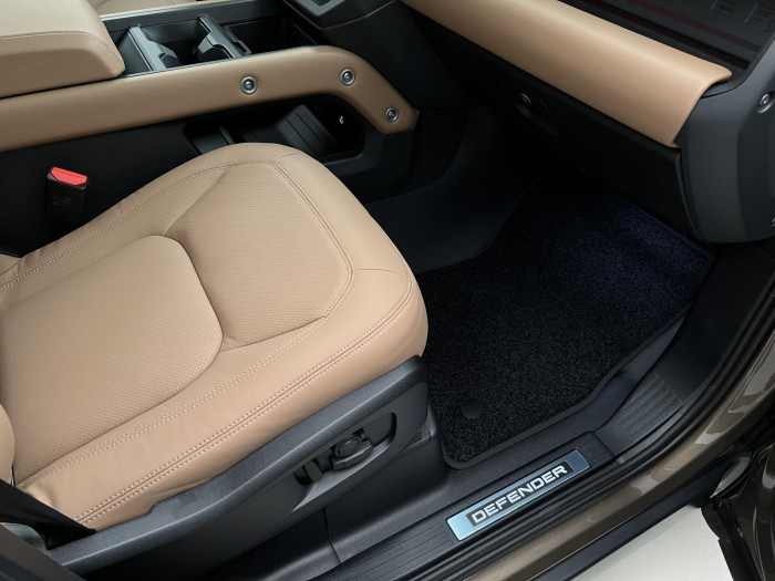 Land Rover Defender 110 D300 X-DYNAMIC HSE AWD Aut 3.0 d Dynamic