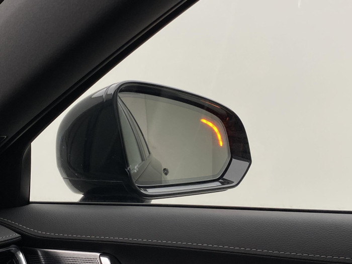 Volvo V90 T6 AWD PLUG-IN DARK ULTRA