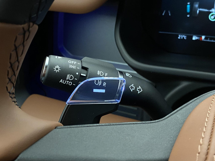 Land Rover Defender P635 OCTA AWD AUT