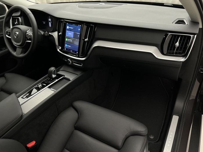 Volvo V60 CC B5 AWD PLUS BRIGHT AUT