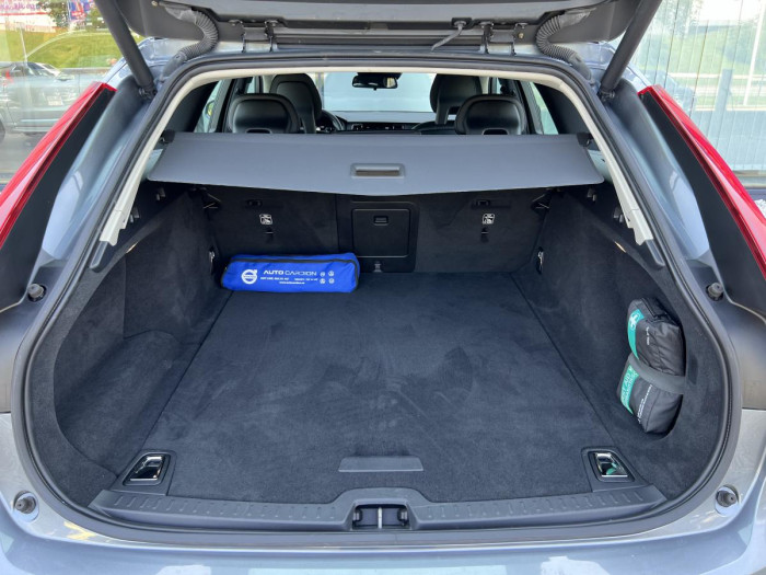 Volvo V90 D4 Aut 1.maj. NAVIGACE 2.0 d
