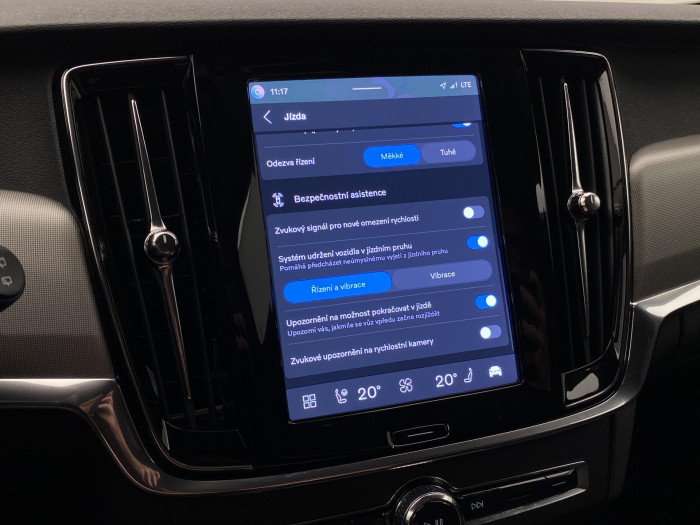 Volvo V90 T6 AWD PLUG-IN CORE AUT