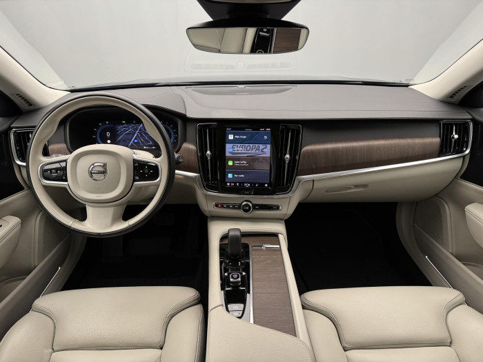 Volvo V90 CC B5 AWD PRO AUT REZERVACE 2.0 CC CC