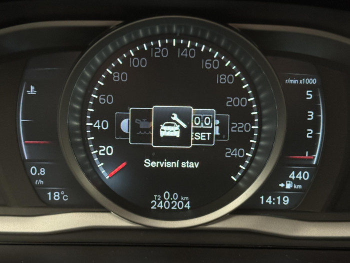 Volvo XC60 D4 MOMENTUM AUT CZ 2.4 d Momentum