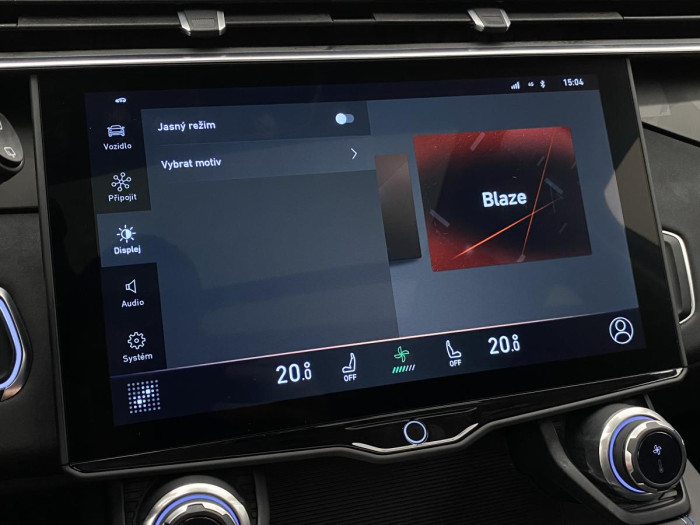 Lynk & Co 01 PHEV DCT AUT REZERVACE