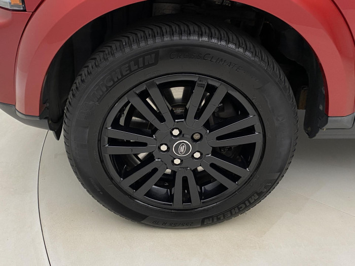 Land Rover Discovery 3.0 TDV6 S AWD REZERVACE