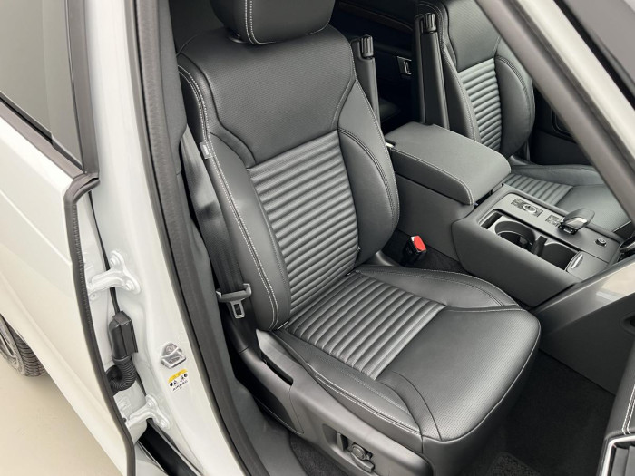 Land Rover Discovery D250 DYNAMIC SE AWD Aut 3.0 d Dynamic SE