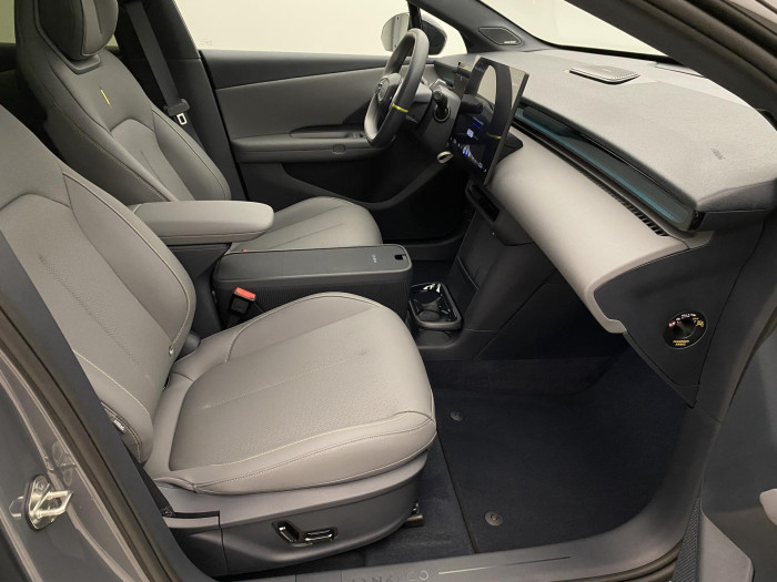 Lynk & Co 02 MORE EV