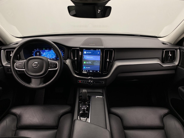 Volvo XC60 B5 AWD MOMENTUM AUT 2.0 Momentum