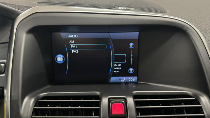 Volvo XC60 D5 AWD SUMMUM REZERVACE 2.4 d Summum