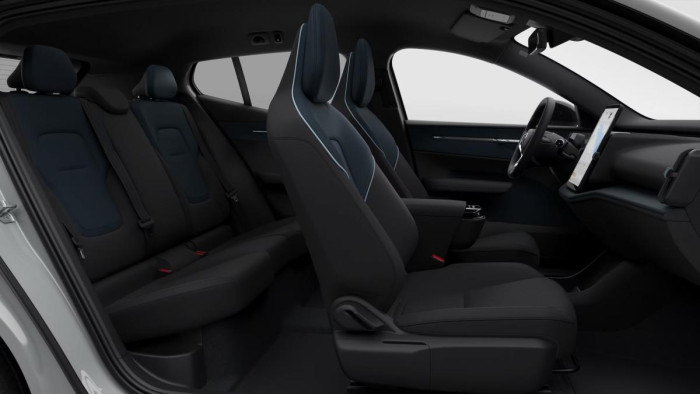 Volvo EX30 PURE ELECTRIC AWD TWIN PLUS
