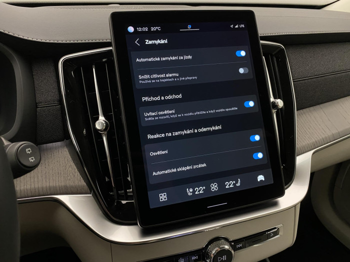 Volvo XC90 B5 AWD AUT BRIGHT PLUS 7míst