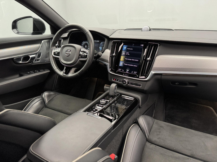 Volvo S90 T8 AWD R-DESIGN RECHARGE CZ