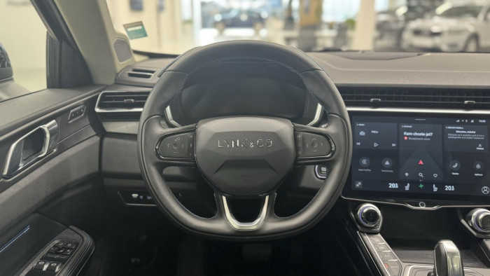 Lynk & Co 01 PHEV DCT AUT