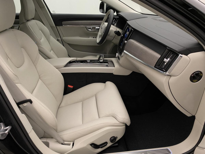 Volvo V90 B4 AWD AUT CROSS COUNTRY PLUS 2.0 Plus
