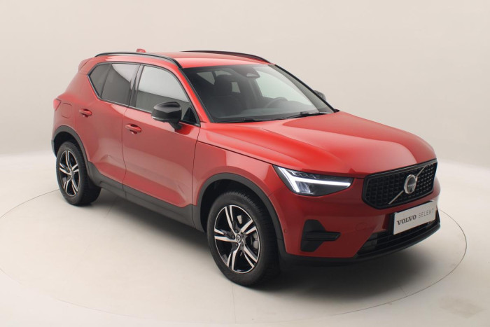 Volvo XC40 B4 AWD BRIGHT PLUS REZERVACE 2.0 Plus
