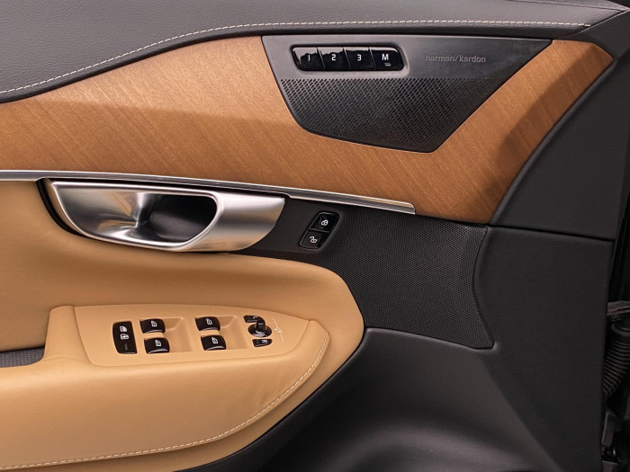 Volvo XC90 T6 AWD INSCRIPTION AUT CZ 7m