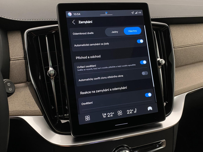 Volvo XC90 T8 AWD RECHARGE BRIGHT ULTRA 7
