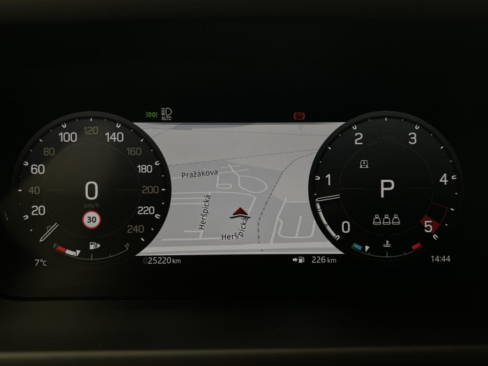 Land Rover Defender 110 D300 X-DYNAMIC SE AWD AUT 3.0 d Dynamic SE