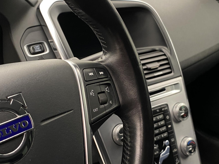 Volvo XC60 D4 AWD MOMENTUM AUT 2.4 d Momentum