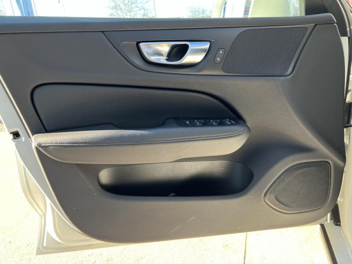 Volvo V60 D4 MOMENTUM POLESTAR Aut 1.maj 2.0 d Momentum