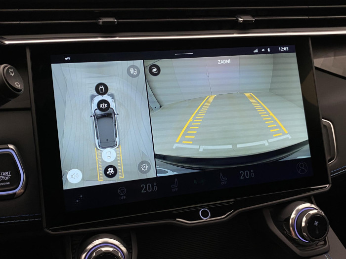 Lynk & Co 01 PHEV DCT AUT 1.maj