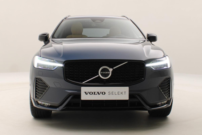 Volvo XC60 B4 AWD ULTIMATE DARK CZ 1.maj