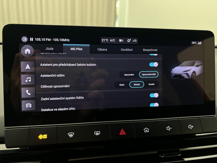 MG MG4 EV EXCLUSIVE 64 kWh CZ 1.maj. Exclusive