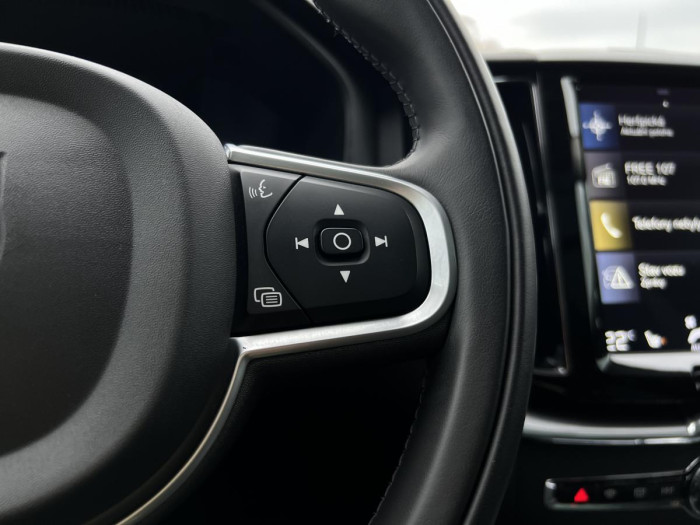 Volvo XC60 B5 MOMENTUM Aut 1.maj. 2.0 Momentum