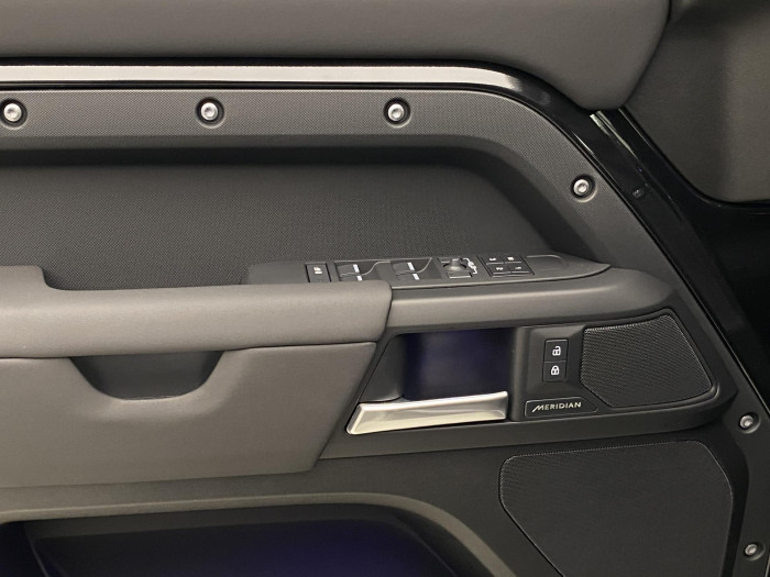 Land Rover Defender 110 X-DYNAMIC SE D250 3.0 d Dynamic SE