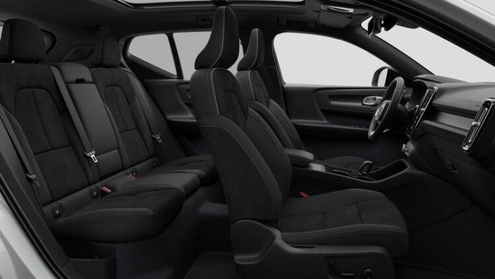 Volvo EX40 PURE ELECTRIC TWIN MOTOR ULTRA