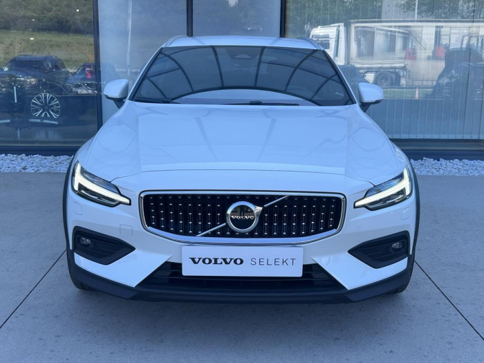 Volvo V60 CROSS COUNTRY B4 AWD Aut