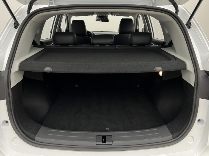 MG ZS 1.0T EXCLUSIVE AUT CZ 1.maj. 1.0 Exclusive