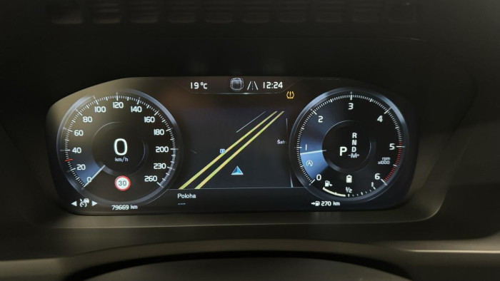 Volvo XC90 B5 AWD INSCRIPTION REZERVACE