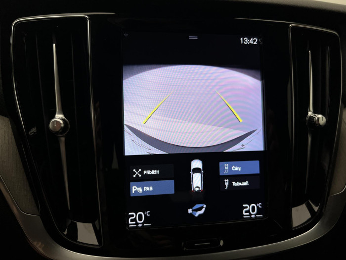 Volvo V60 D3 INSCRIPTION 1.maj. 2.0 d