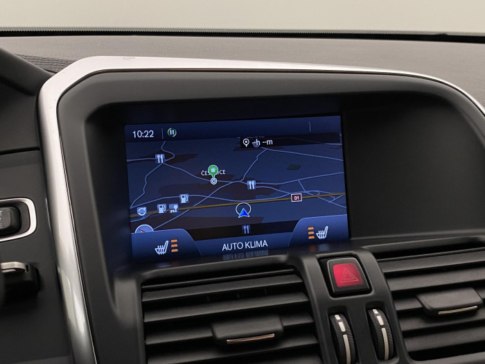 Volvo XC60 D4 AWD MOMENTUM AUT CZ 2.4 d Momentum