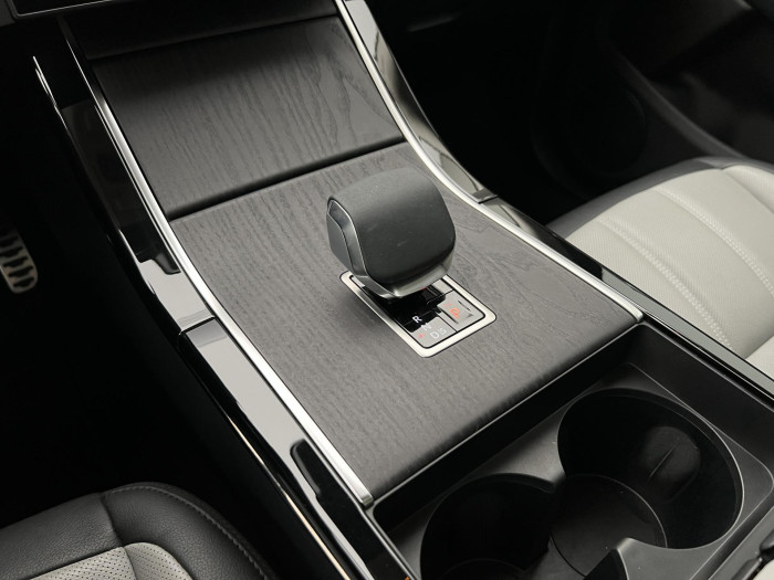 Land Rover Range Rover Evoque P250 DYNAMIC SE AWD AUT CZ 2.0 Dynamic SE