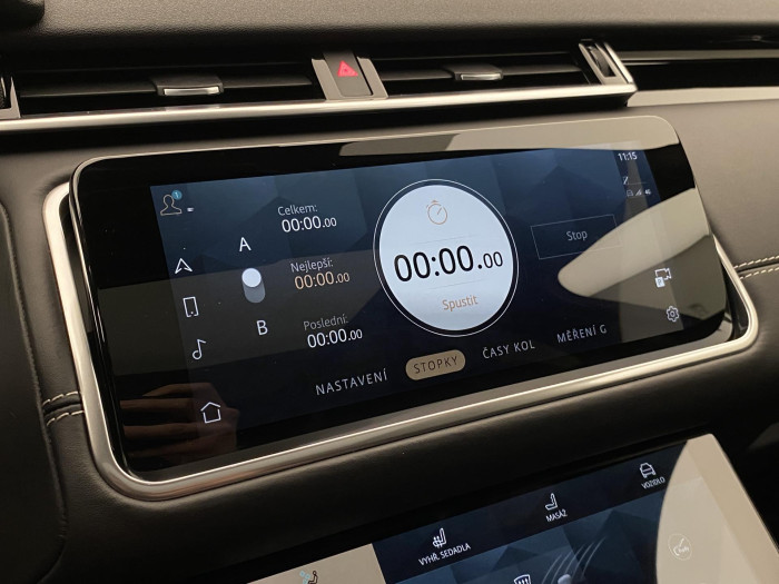 Land Rover Range Rover Velar D300 HSE AWD AUT REZERVACE 3.0 d