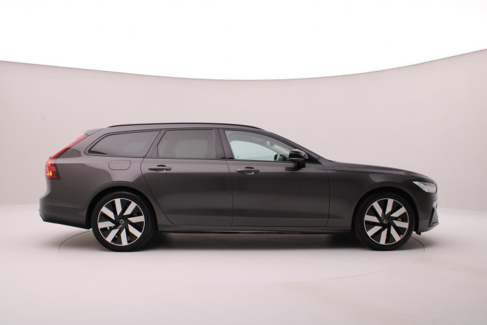 Volvo V90 T6 AWD Plug-in DARK PLUS AUT