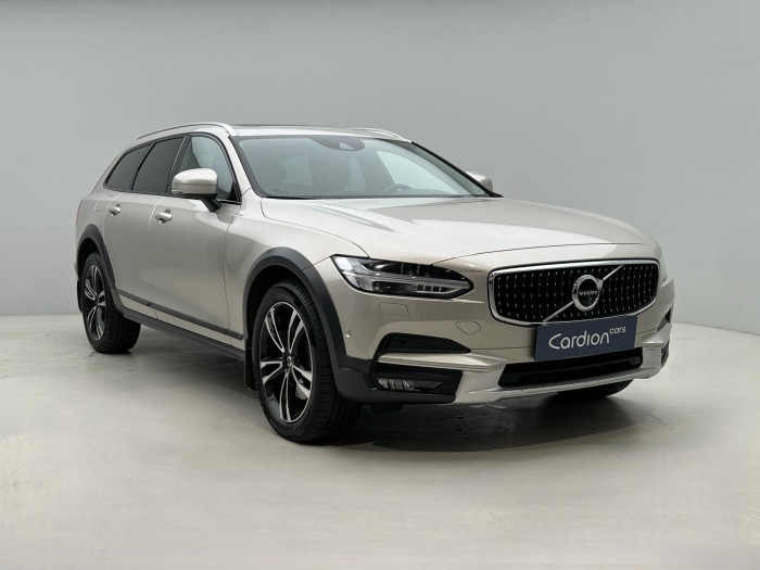 Volvo V90 CC D5 AWD PRO AUT CZ 2.0 d CC CC