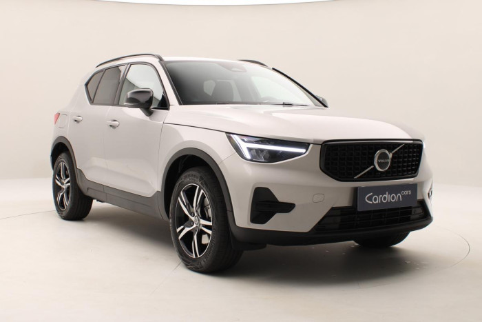 Volvo XC40 B3 AUT DARK PLUS